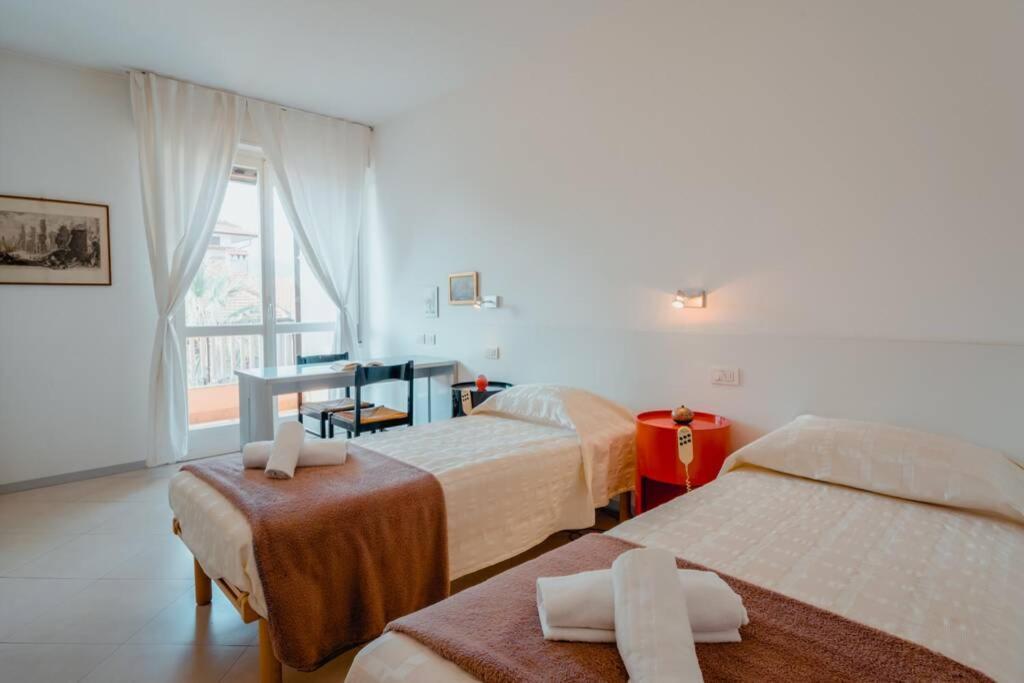Grand Central Ventimiglia - Wifi & Parking Exteriör bild